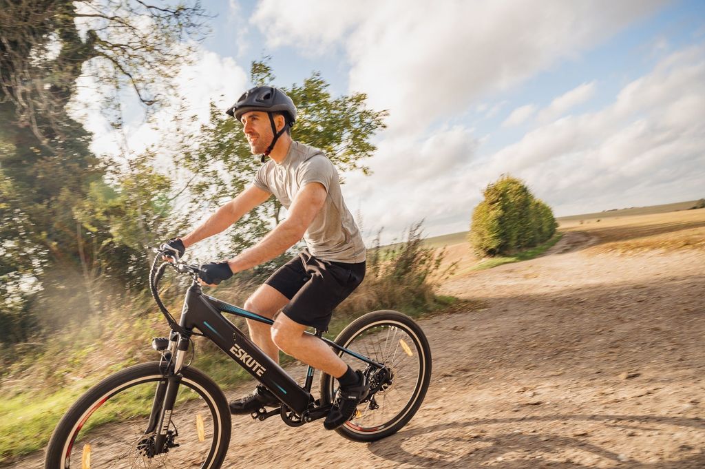 Bär hjälm när du cyklar