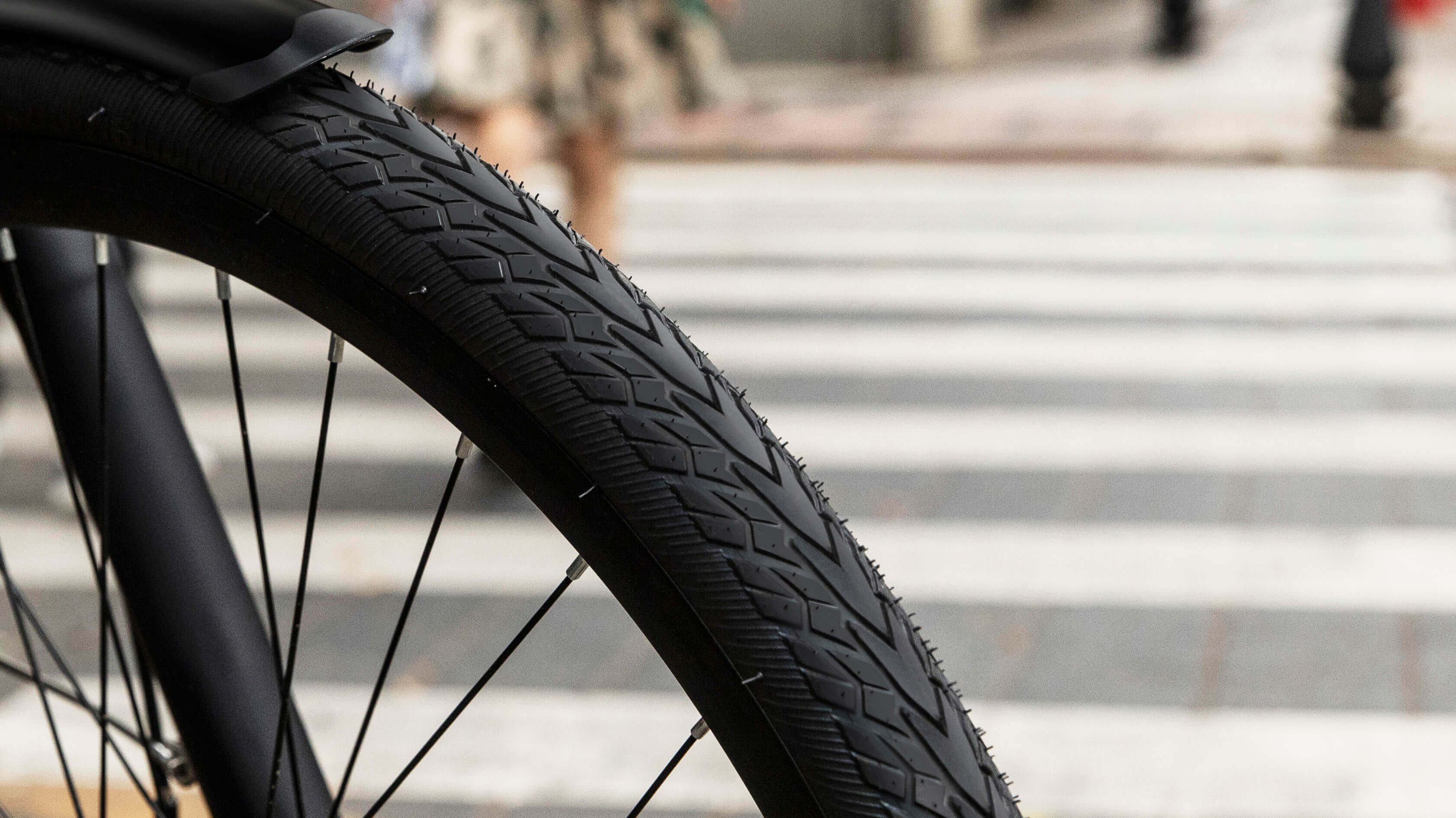 City e-cykeldäck med gatuprofil