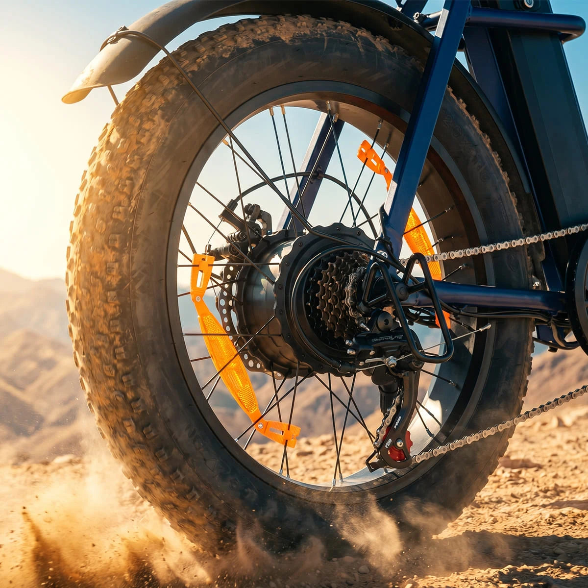 Breitreifen des Eskute D202 E-Bikes für starken Grip im Gelände