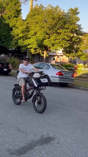 Customer video review of Eskute D202 Folding-E-Bike